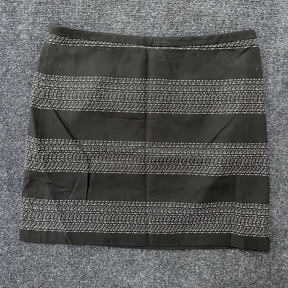 LOFT Skirt Womens 10 Black White Striped Mini‎ Pencil Office Career Dressy Chic